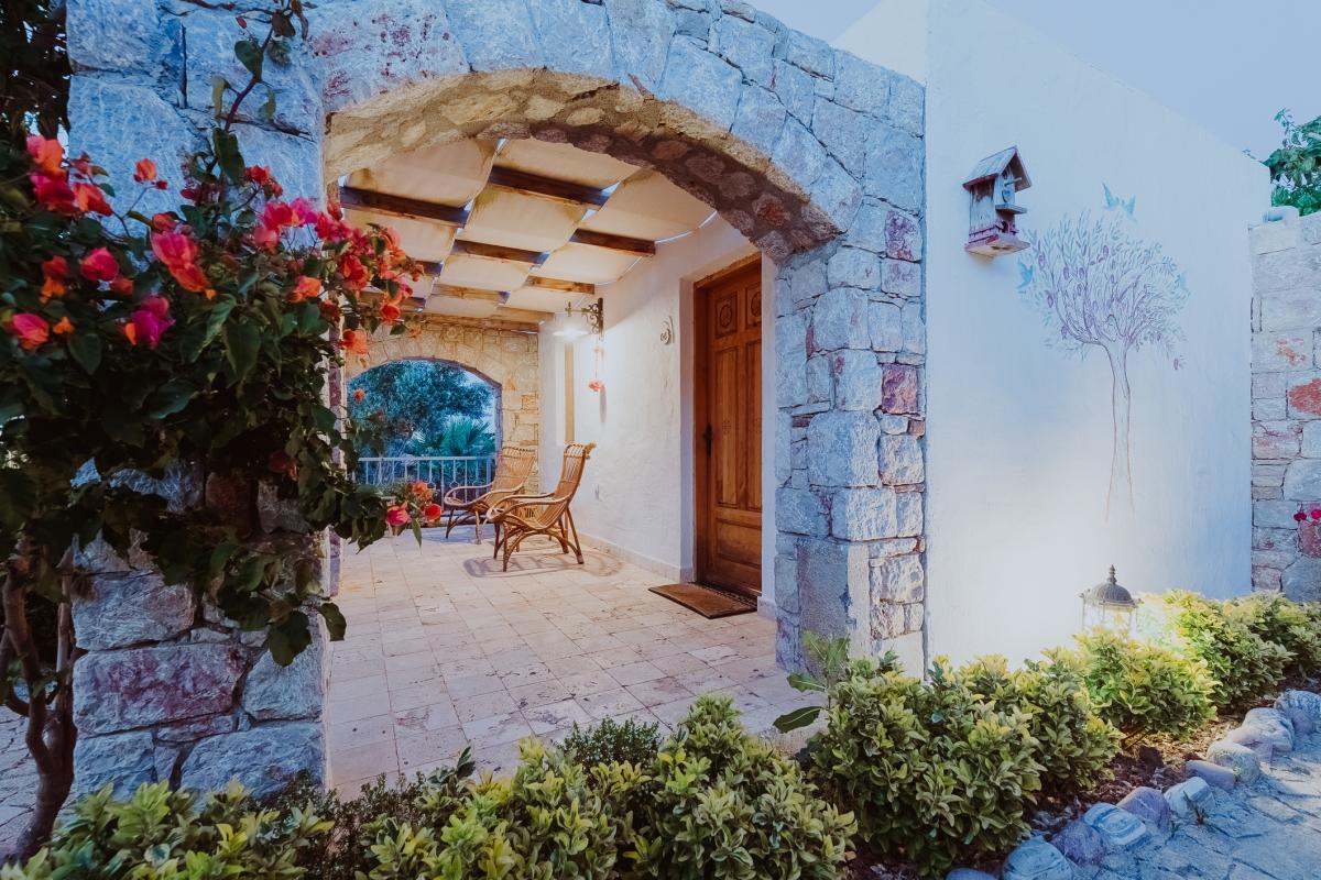 Kaya Guest House