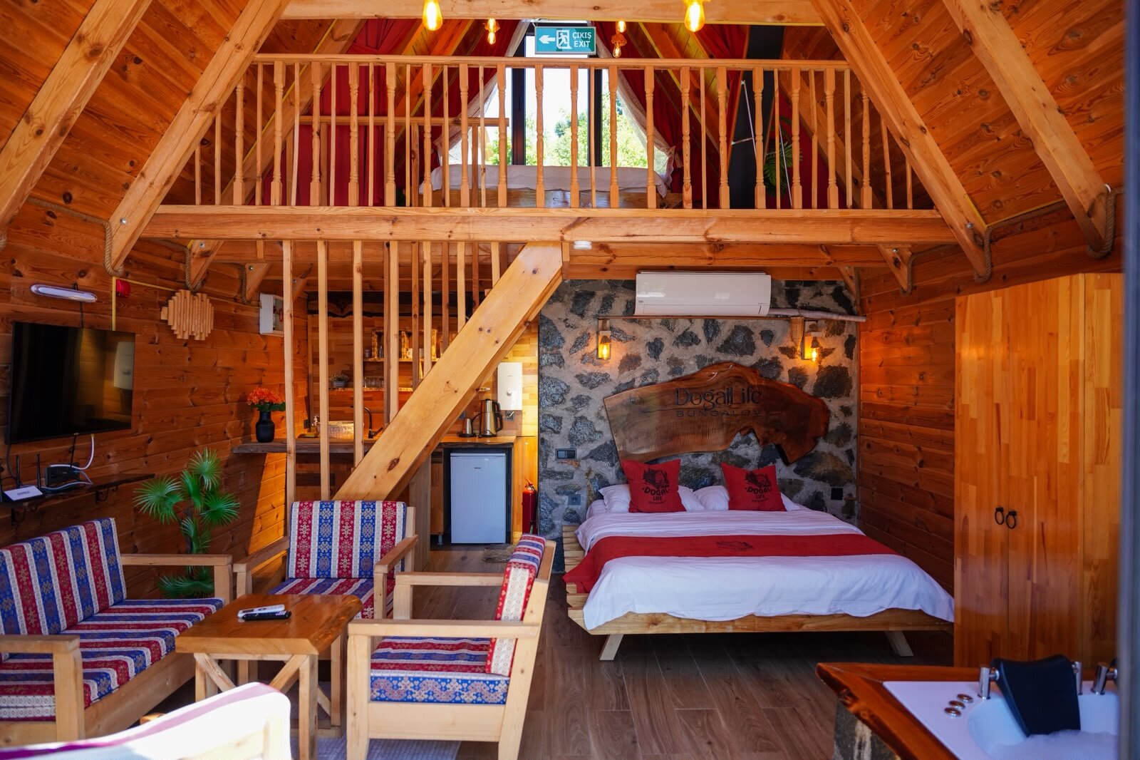 Turuncu Bungalov