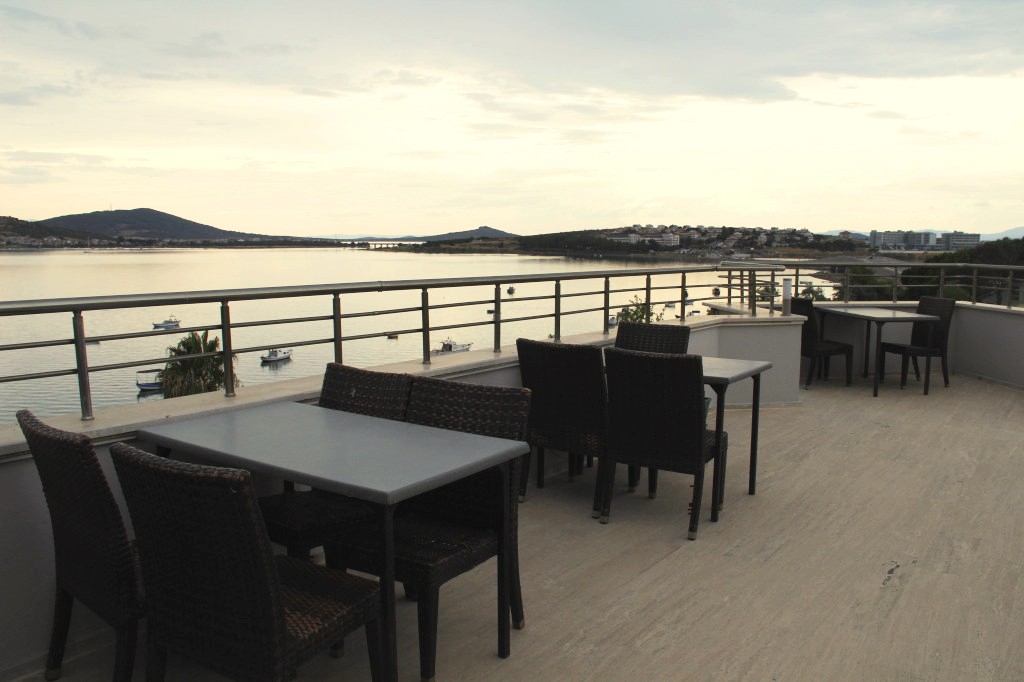 Senar Naz Hotel
