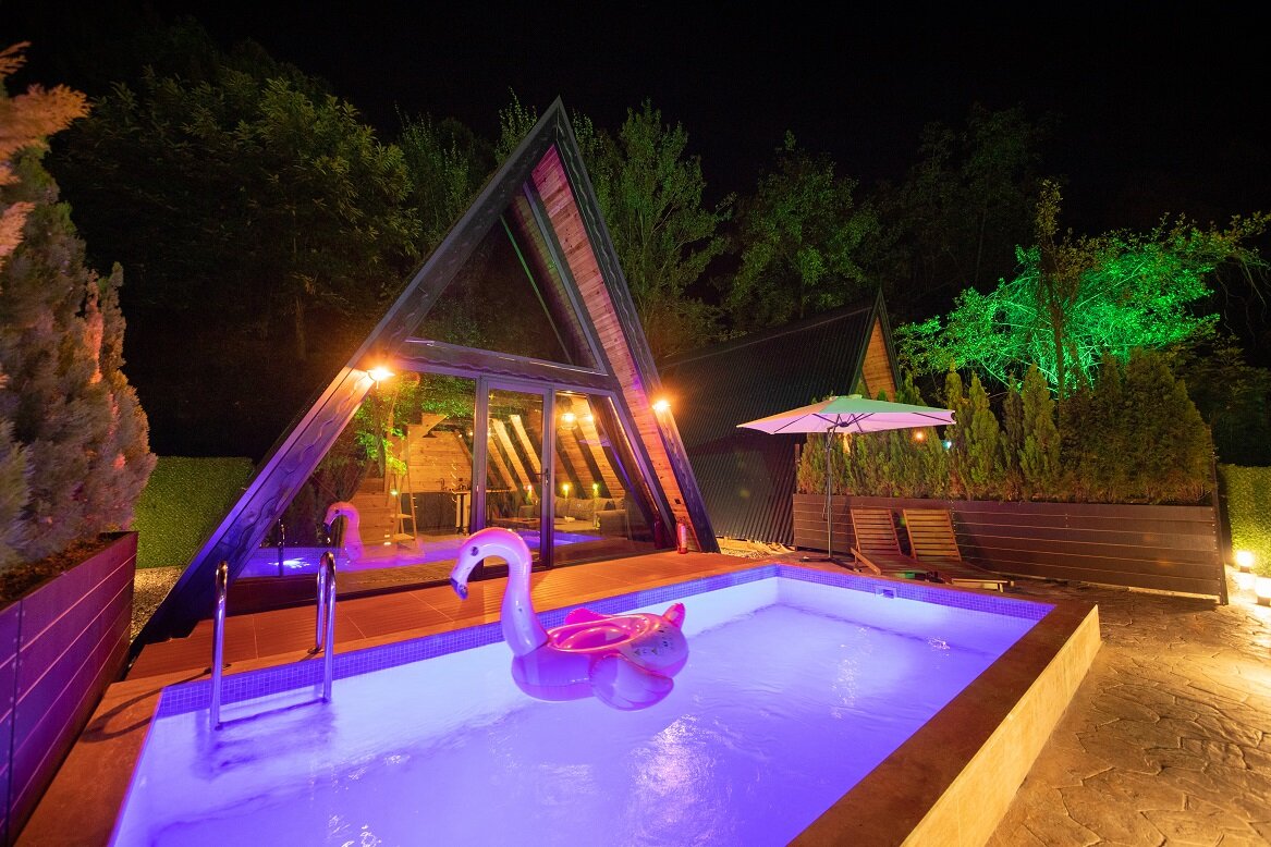 Isıtmalı Havuzlu, Jakuzili Bungalov