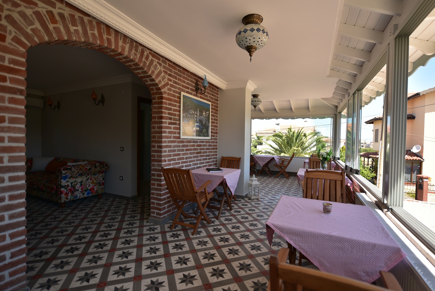 Cunda Rooms Butik Otel