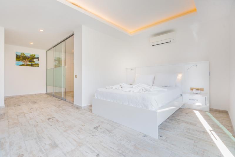 Green Beach Hotels