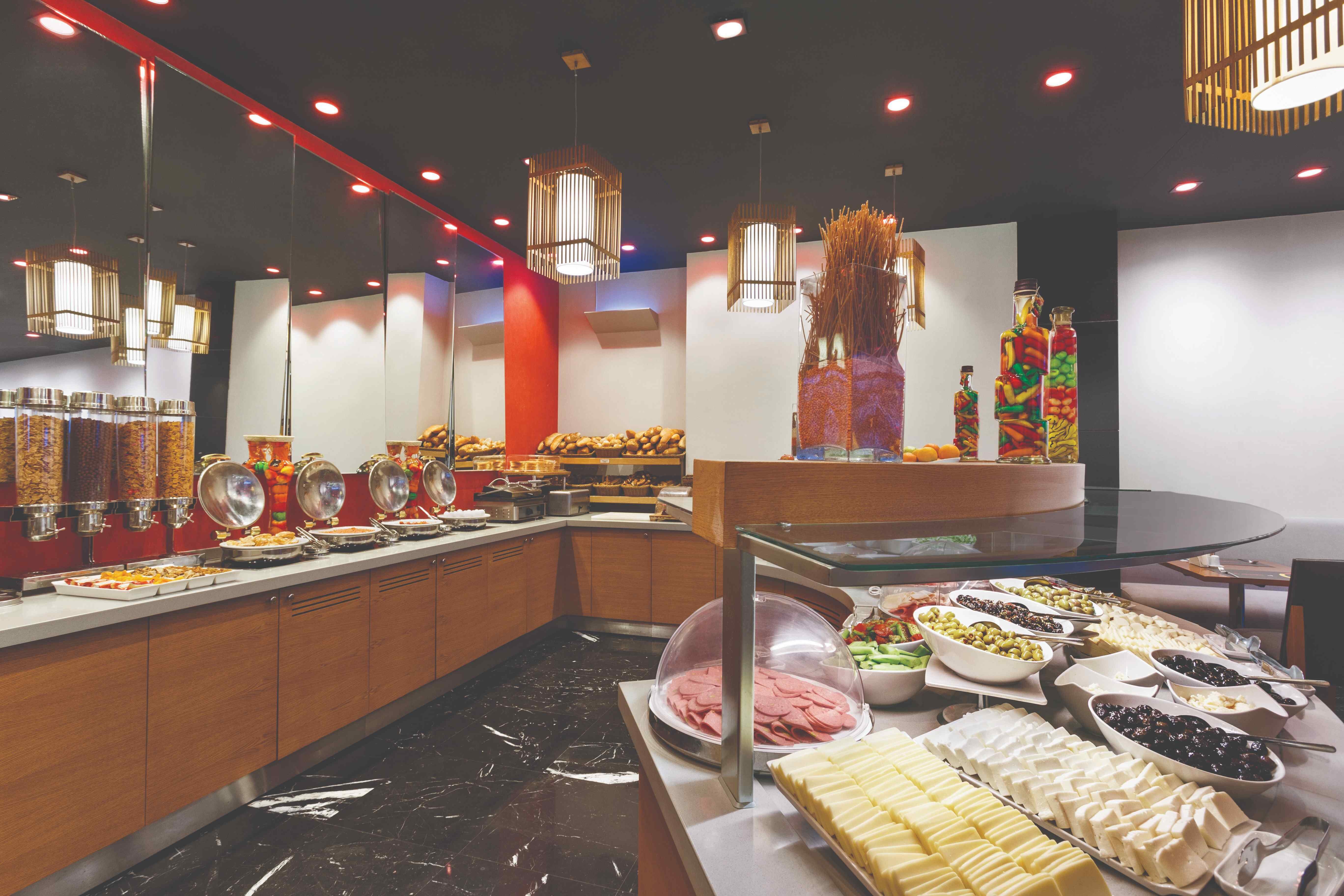 Ramada Encore by Wyndham İzmir Rezervasyon