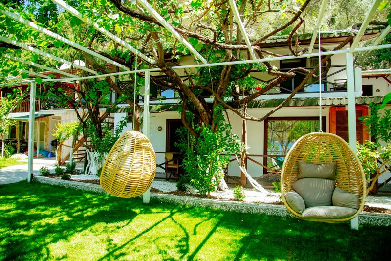 Lagoon Boutique Hotel