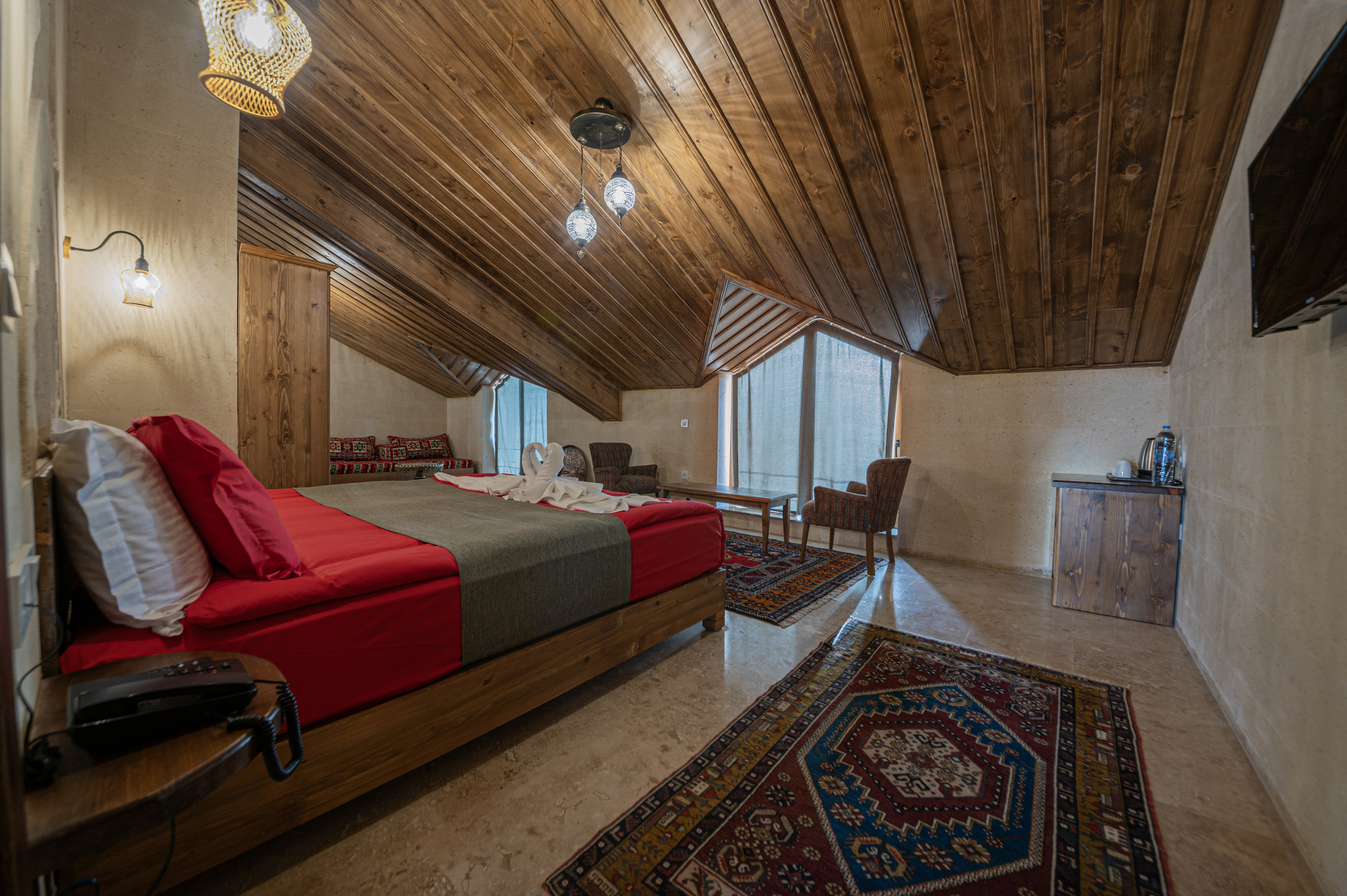 Suit Teras Oda (Jakuzi, Teraslı)