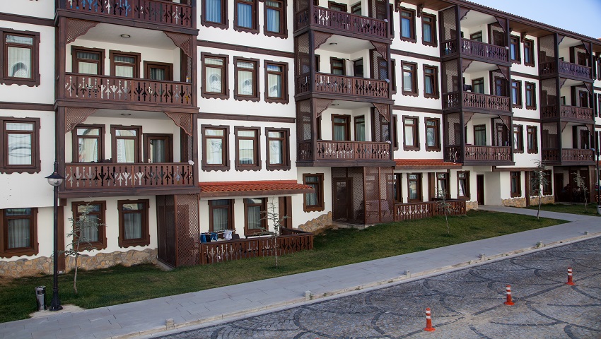 Taraklı Termal Suit