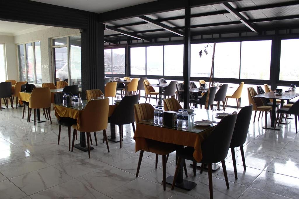 Topcuoğlu Grand Otel · 6