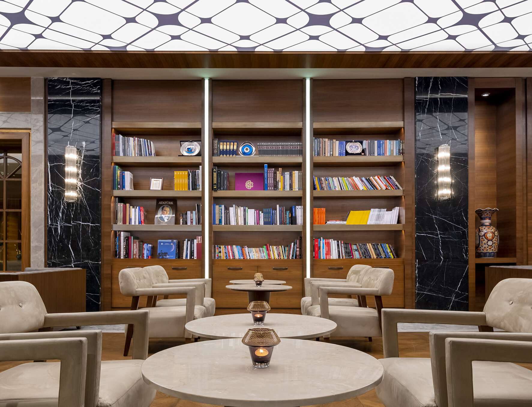 Mövenpick Hotel & Thermal Spa Rezervasyon