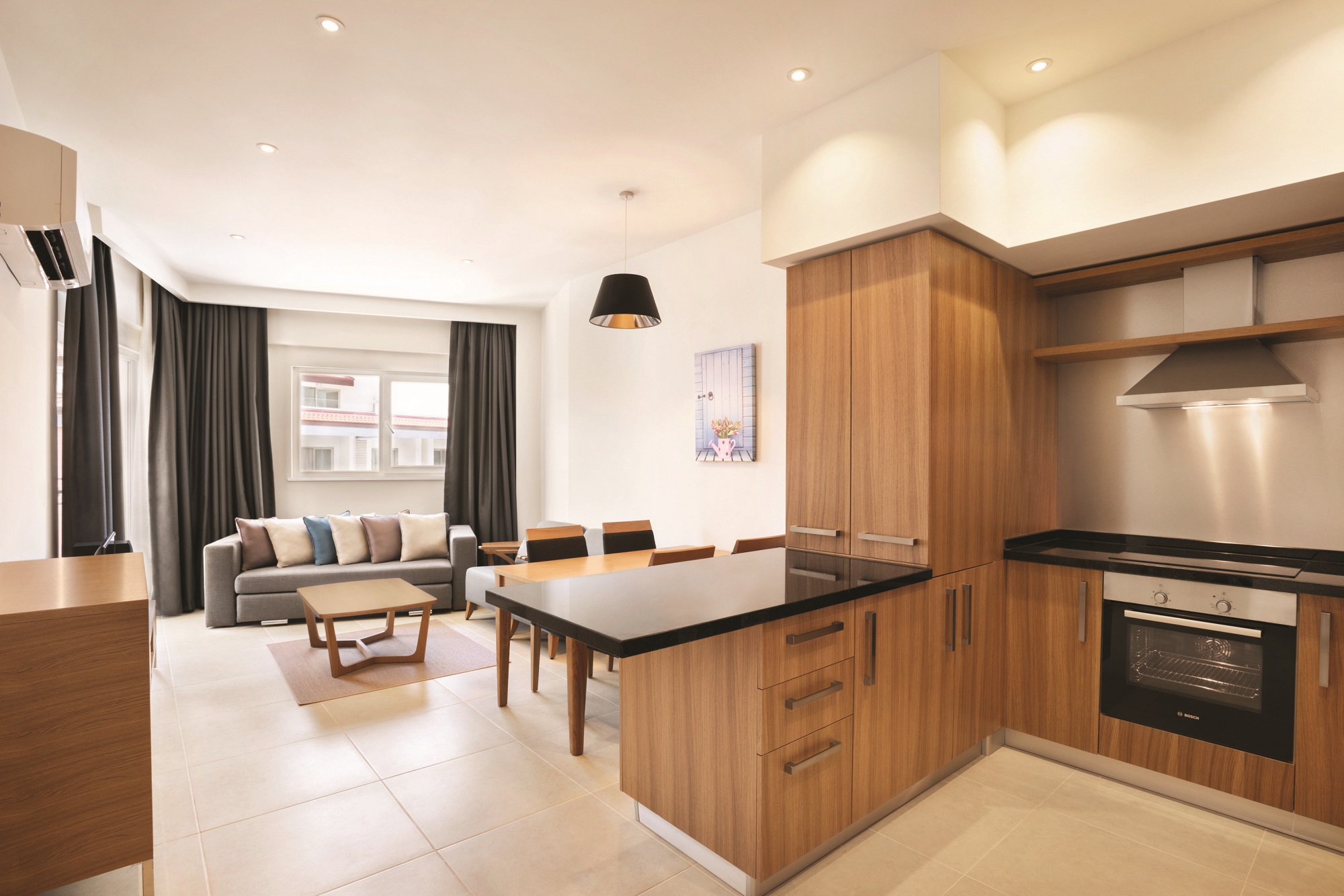 Ramada Hotel & Suites By Wyndham Kuşadası