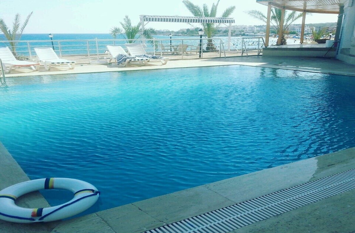 Tepe Beach Club Hotel · 9