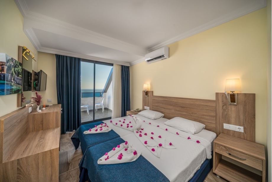 Arsi Blue Beach Hotel