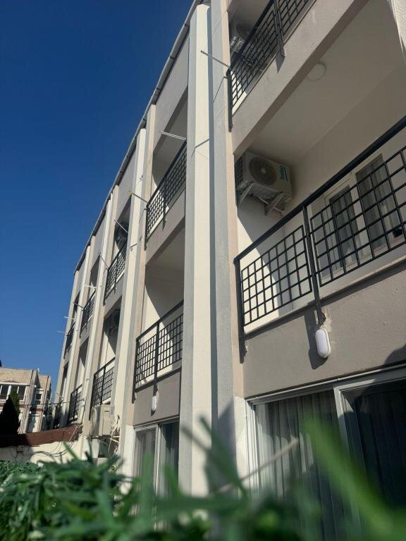 Eren Otel Çeşme