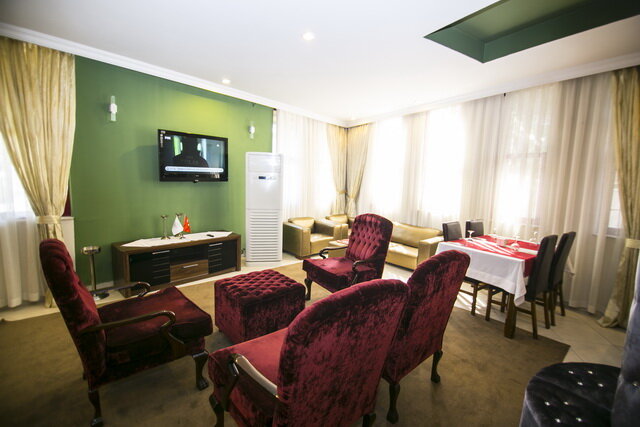 OTEL ÇEVİK PALACE