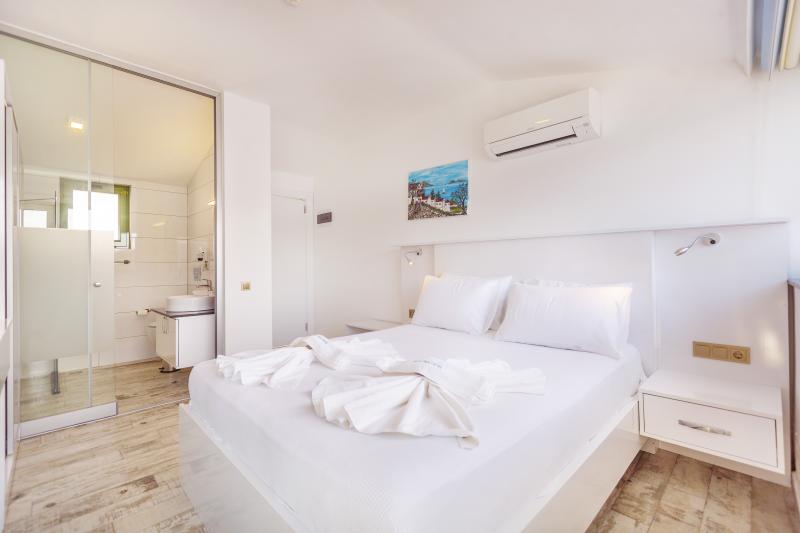 Green Beach Hotels