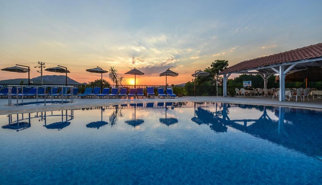 Seyir Village Hotel