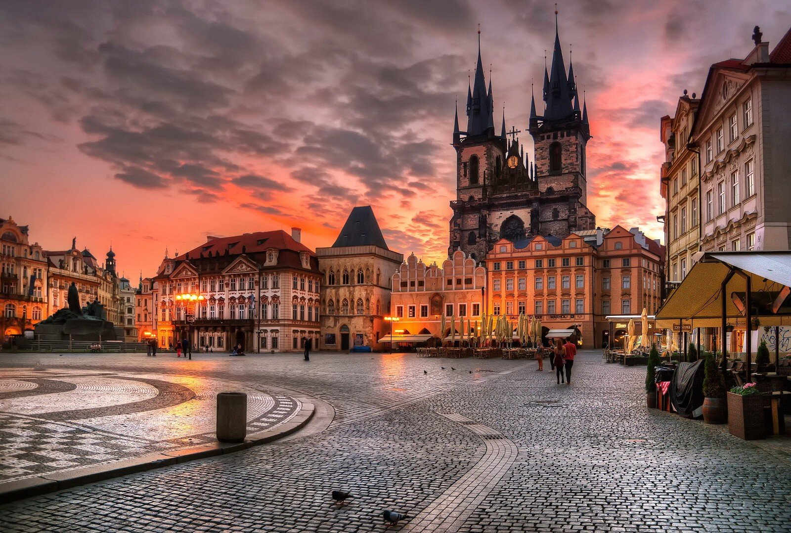 3* Prag Konaklama ve Airport Transfer