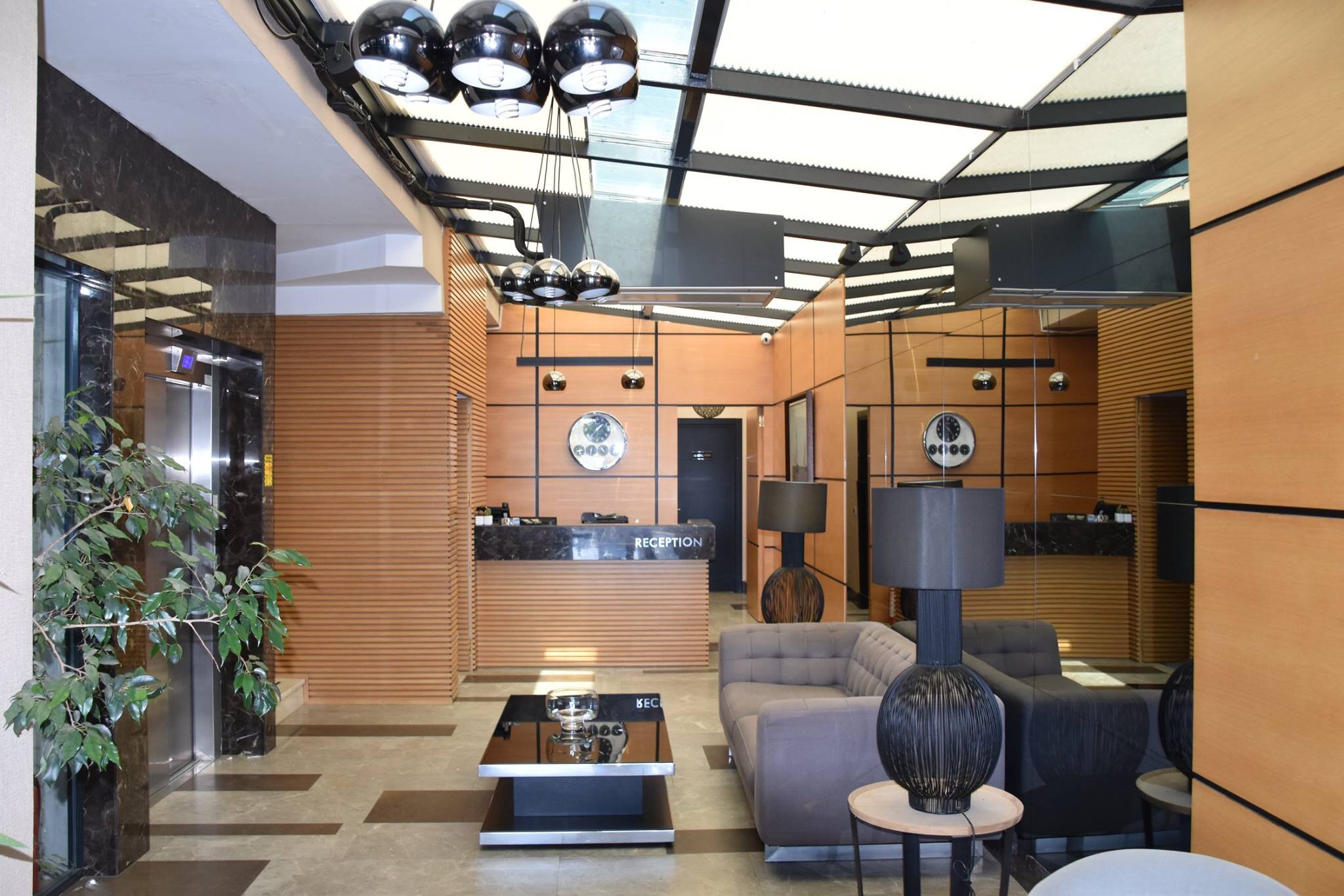 Tuzla Town Hotel