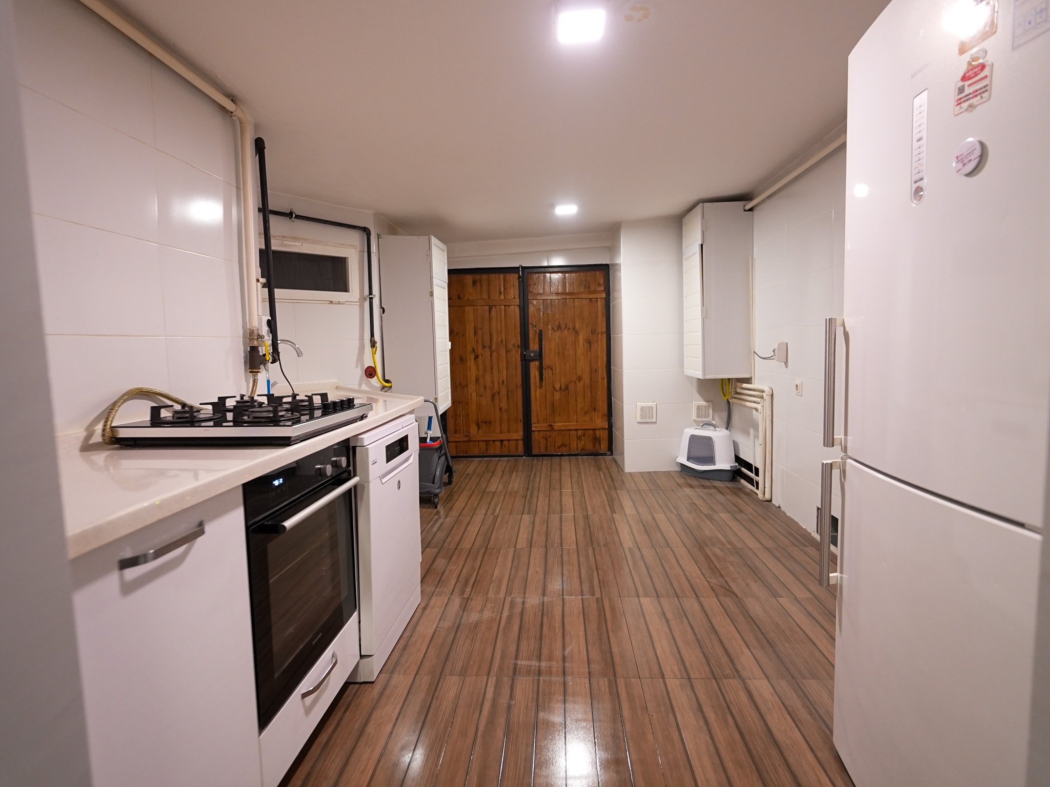Yeşil Panjurlu Villa · 31