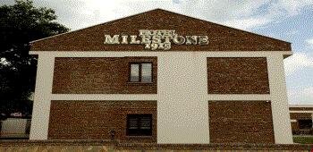 Hotel Milestone 1915 · 36