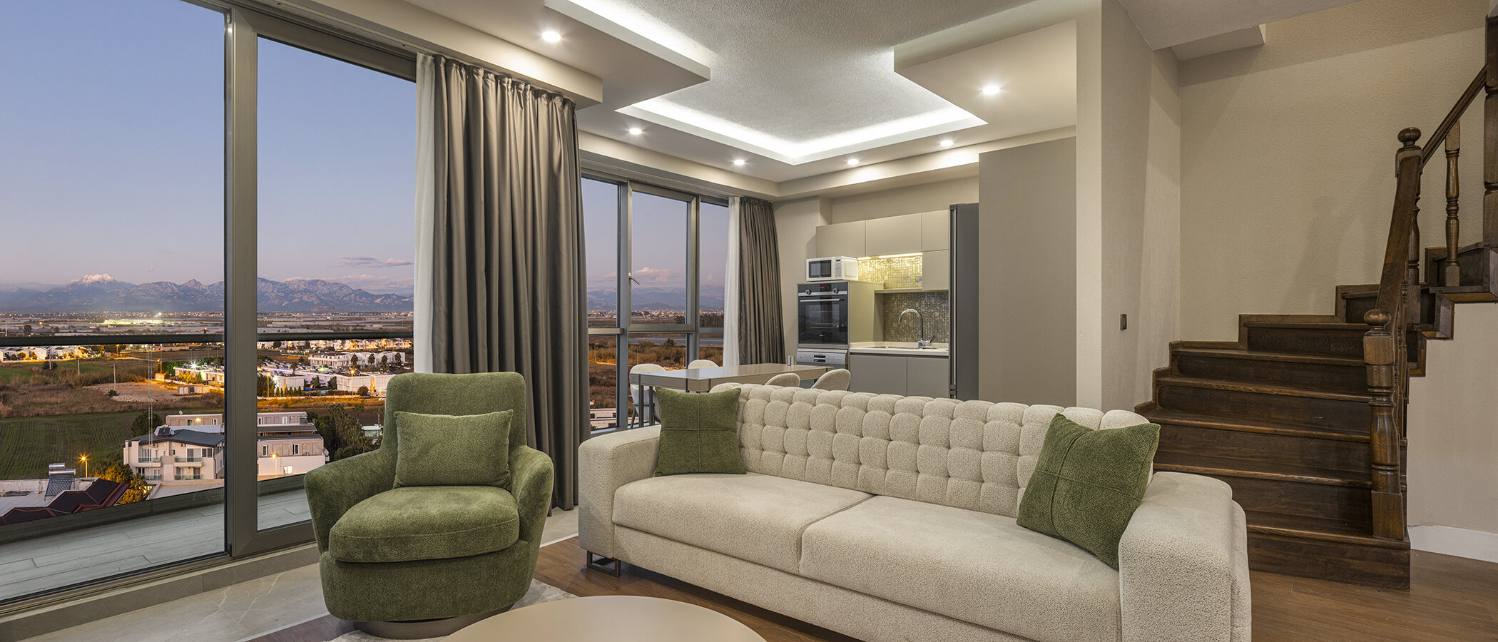 Penthouse Executive Duplex Suite