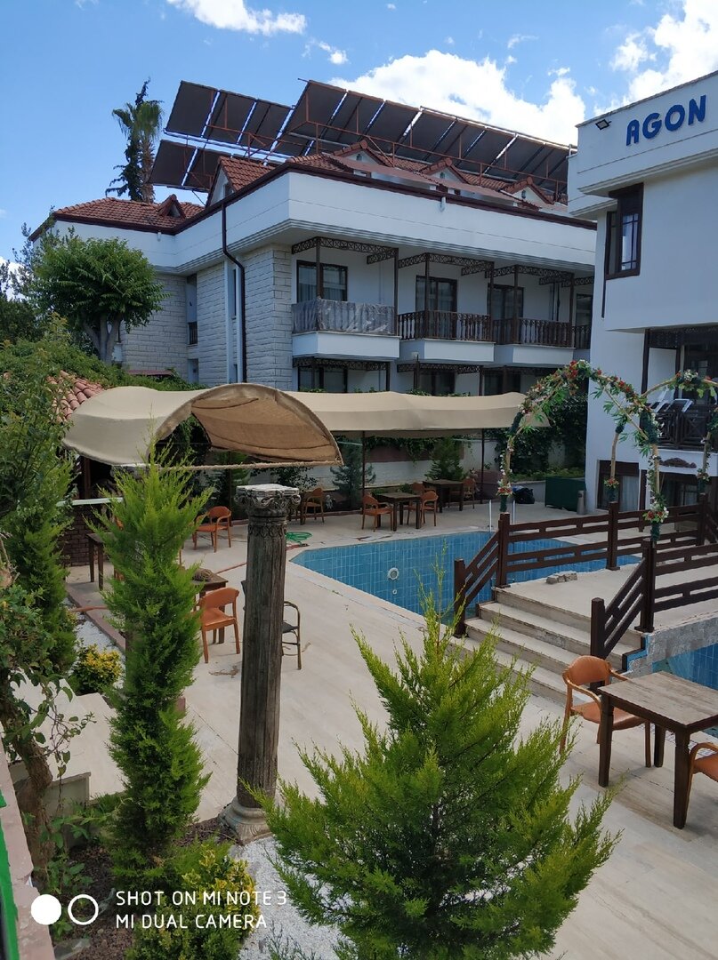 Agon Hotel