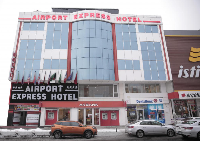 İstanbul Airport Express Hotel