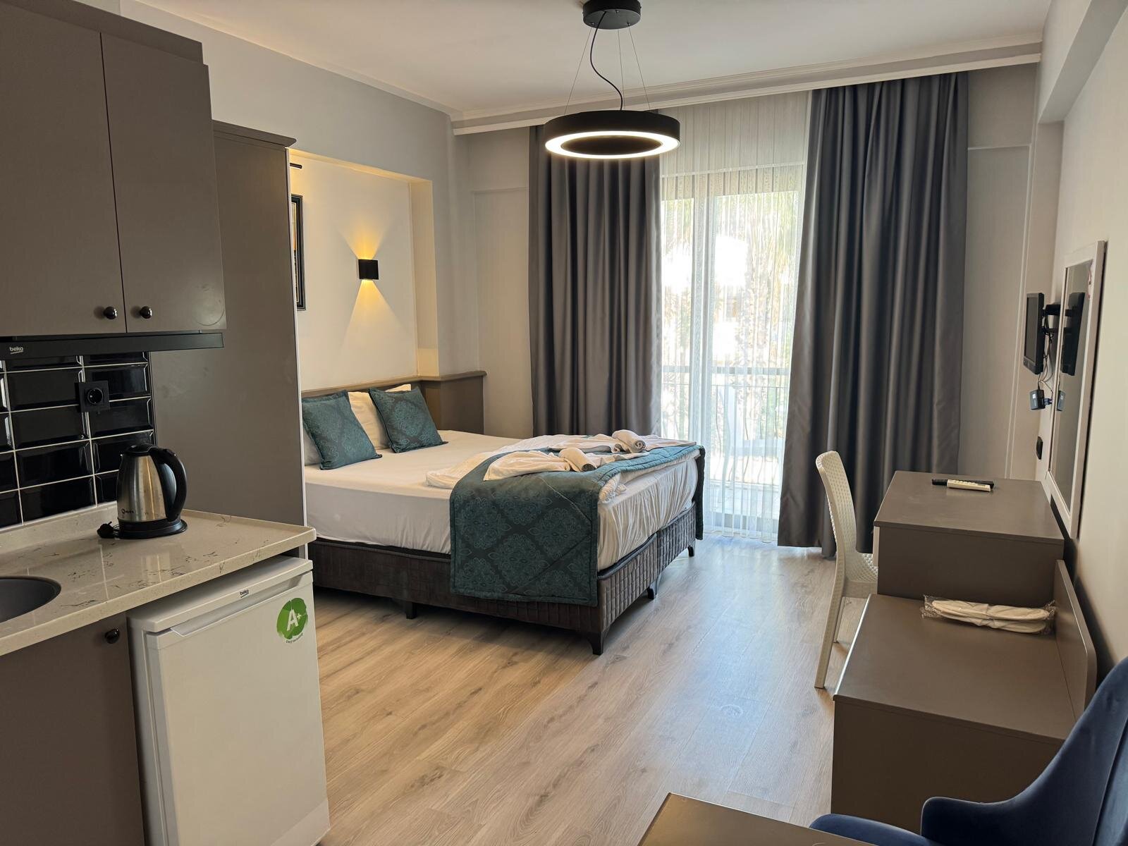 Orange Garden Hotel