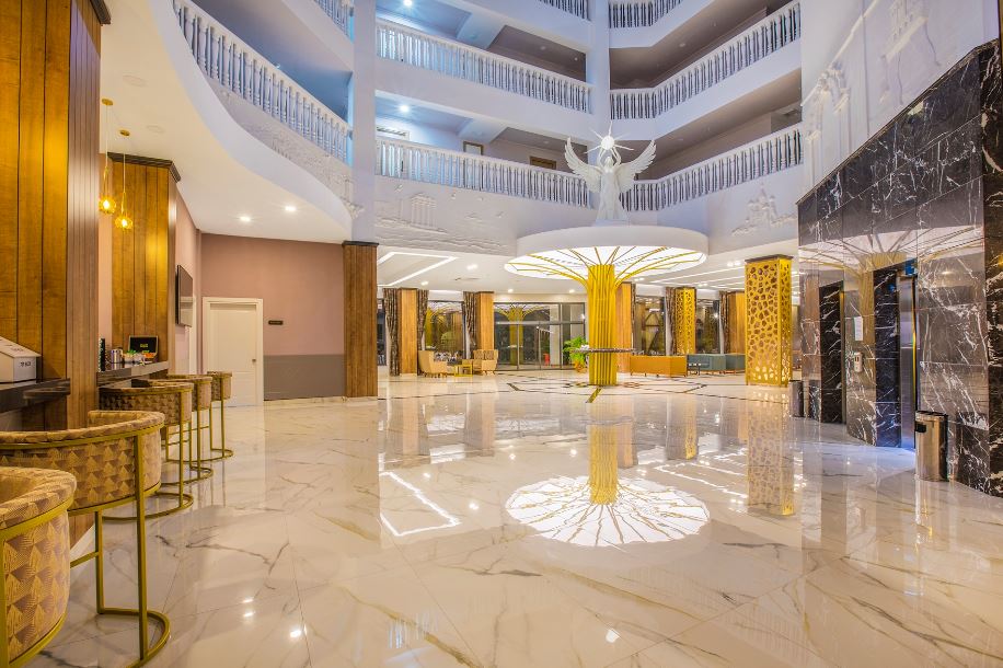 Meridia Beach Hotel