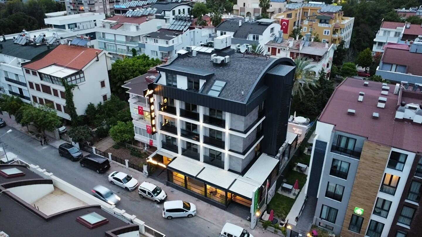Sam Hotel