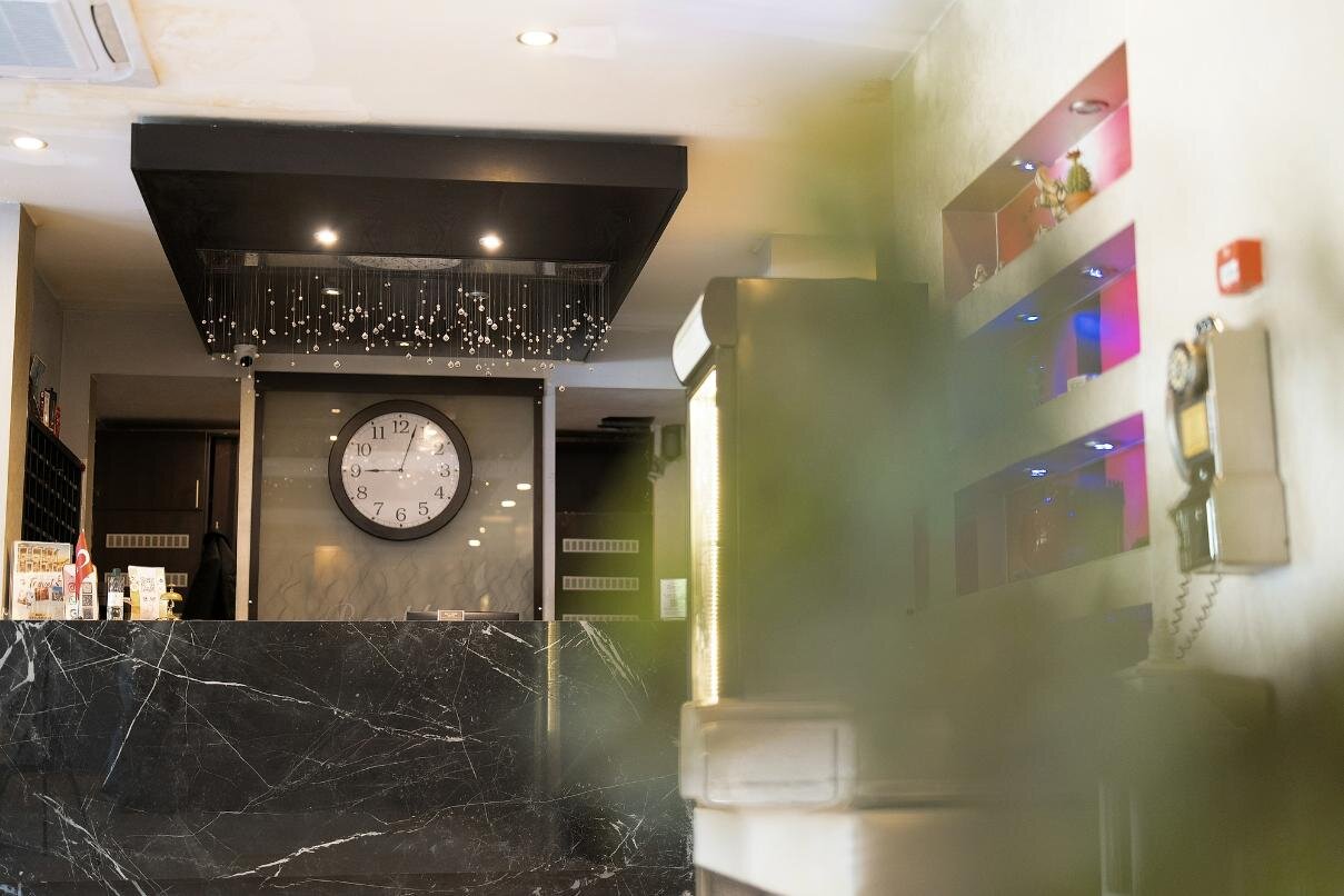 May Park Hotel · 11