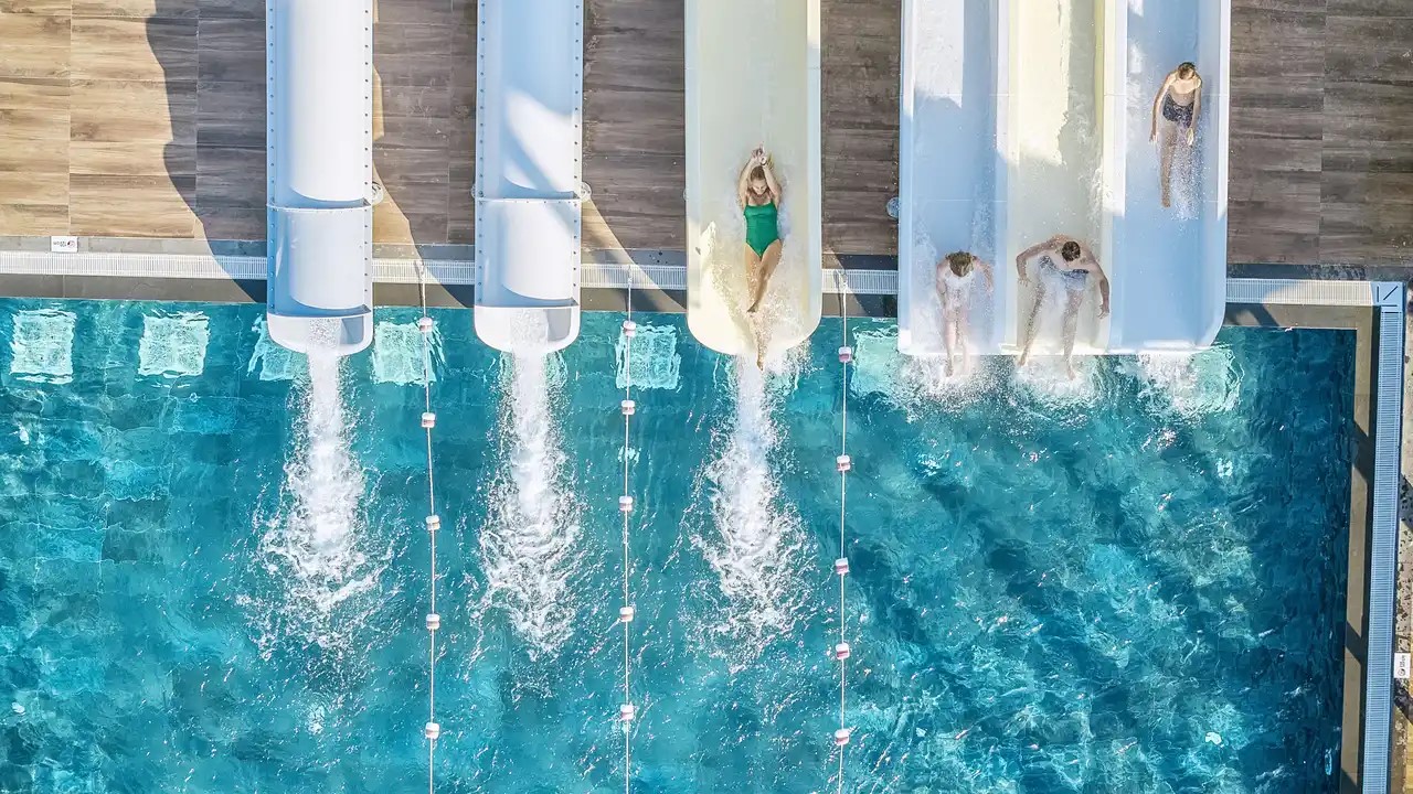 Jacaranda Luxury Hotel