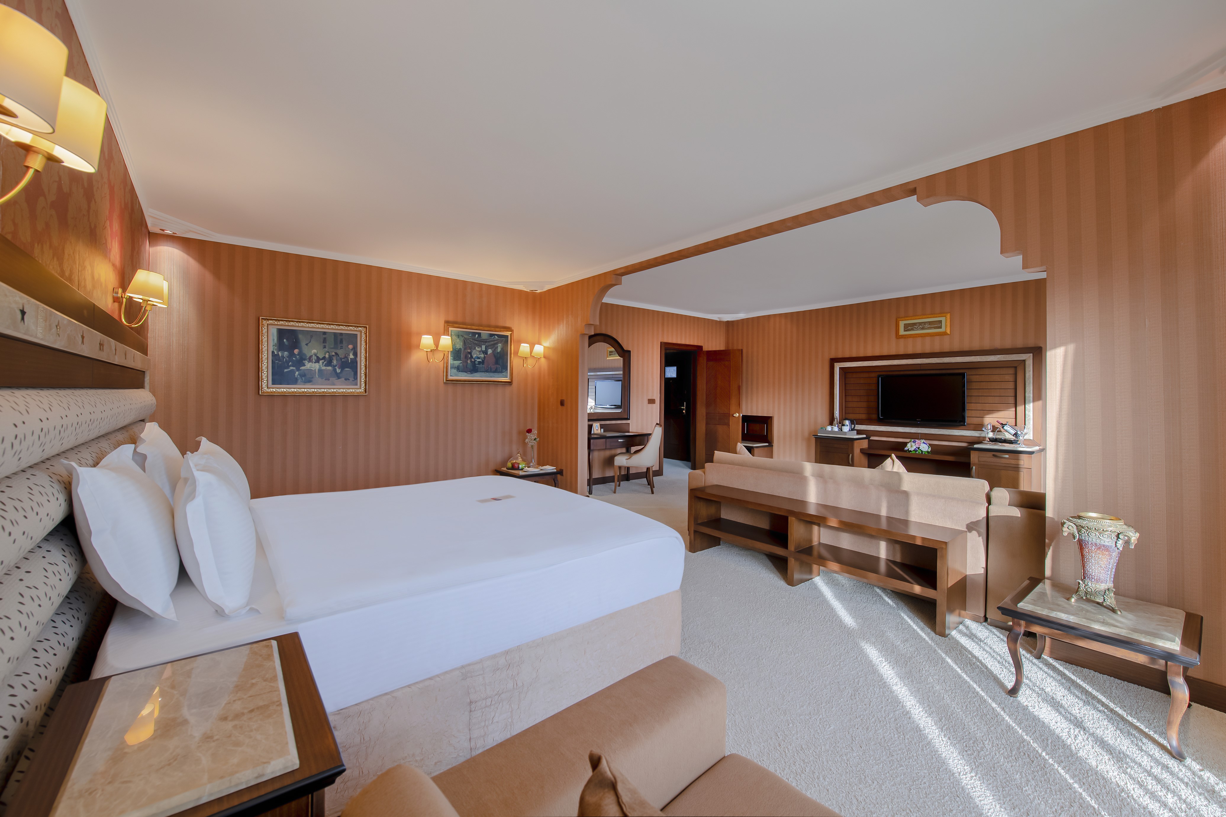 Megasaray WestBeach Antalya Junior Suite