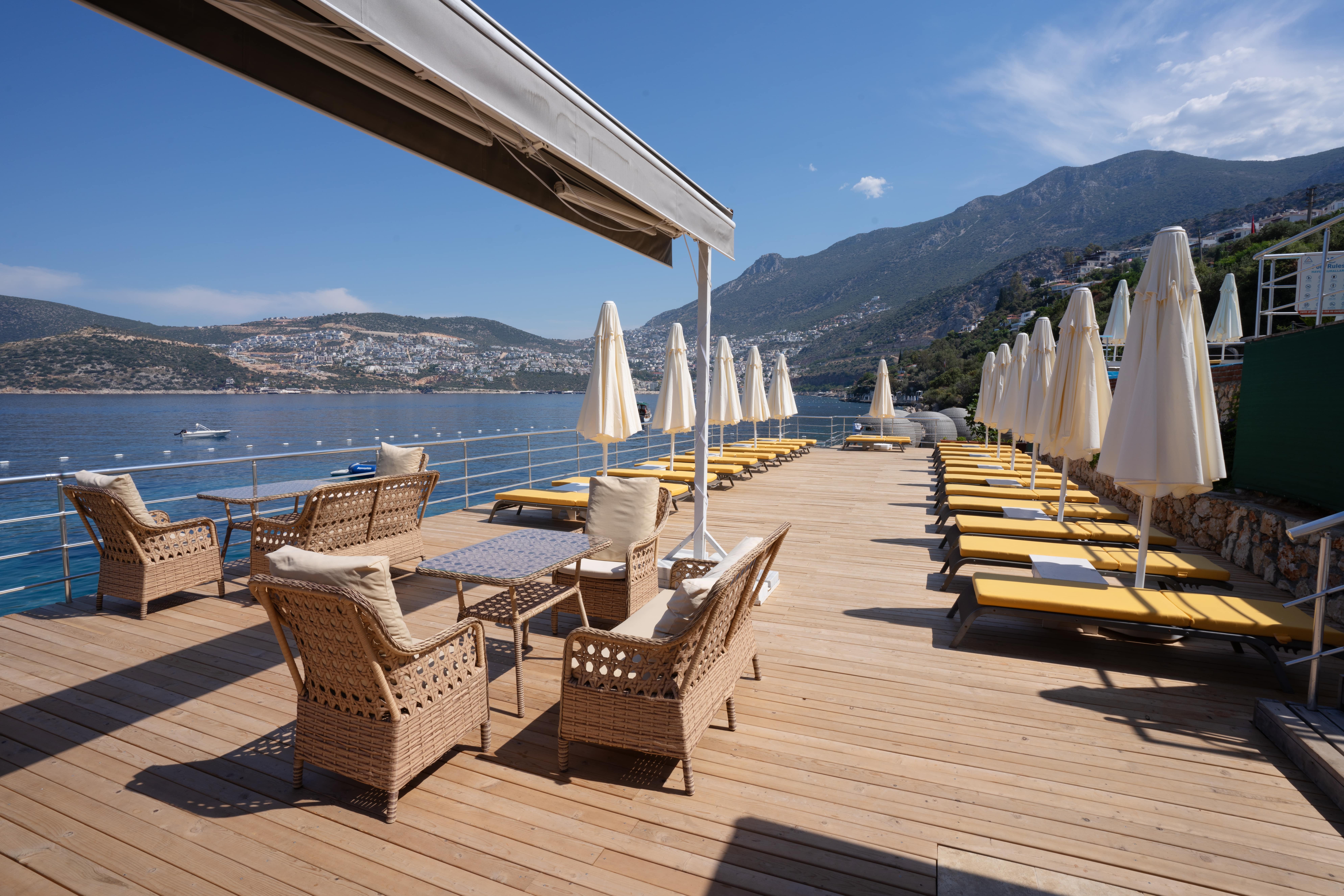 Green Beach Hotels