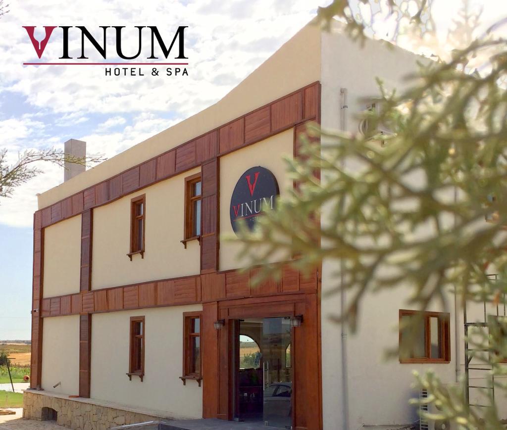 Vinum Otel & Spa Tennis Courts by Edirne Vineyards