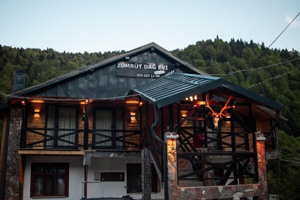 Abant Zümrüt Dağ Evi Butik Otel