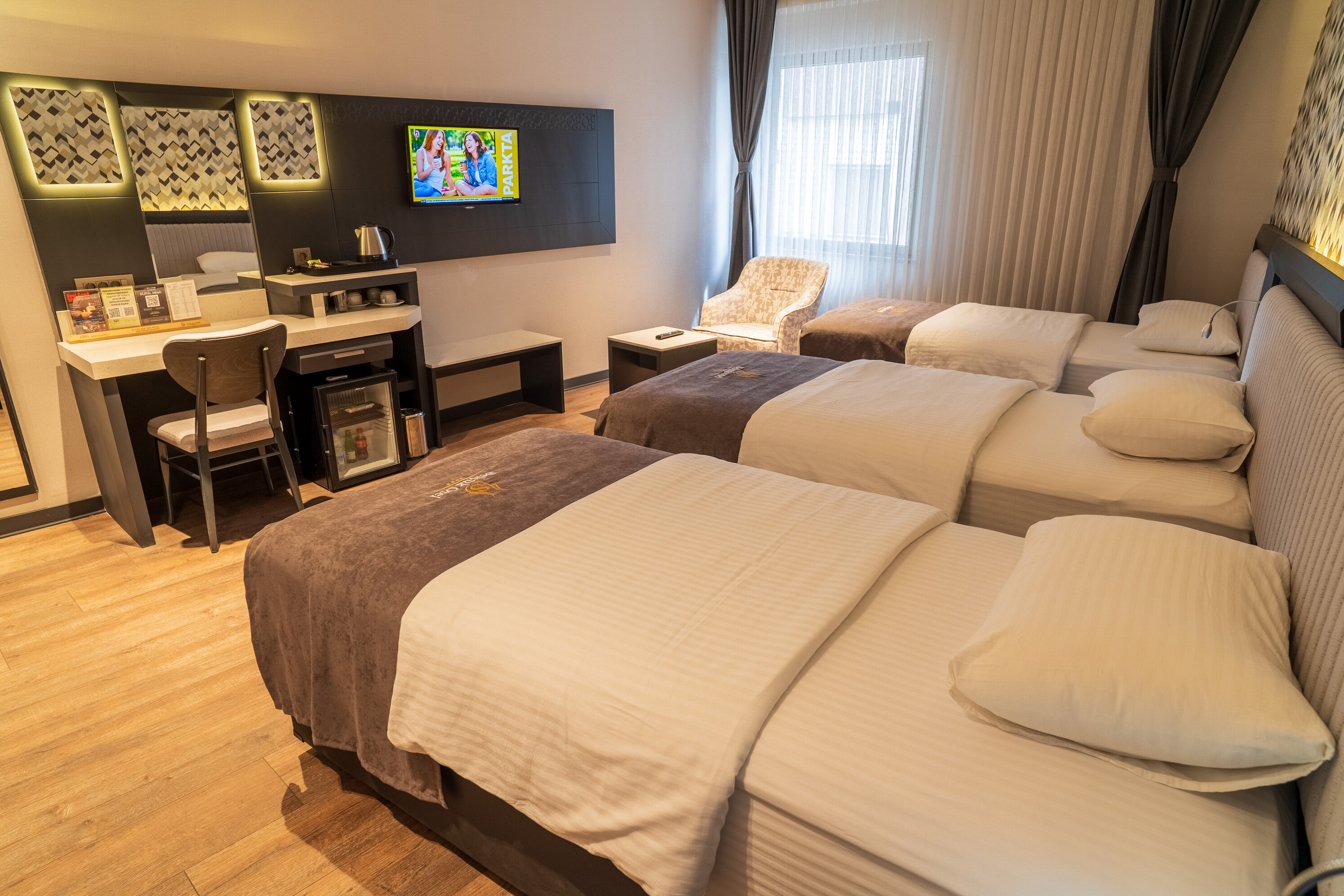 Triple Room
