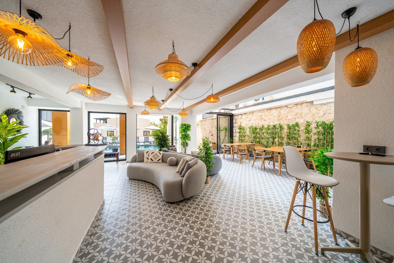 Lupia Suites Hotel