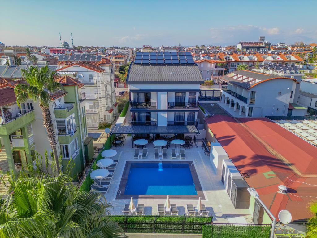 Blue Serenity Hotel +16