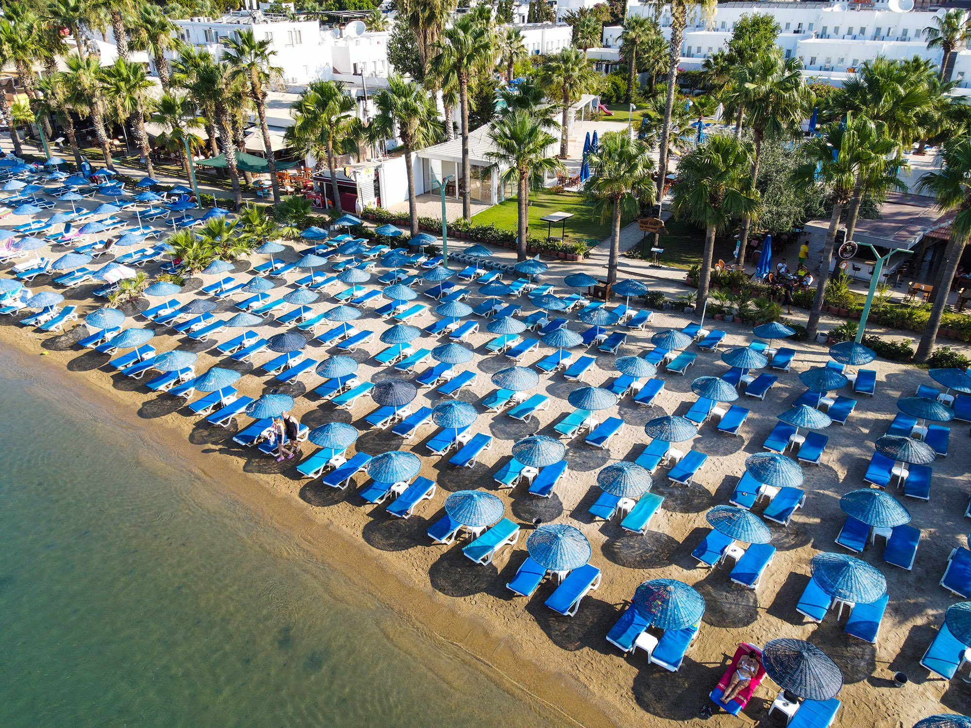 Nagi Beach Hotel · 18