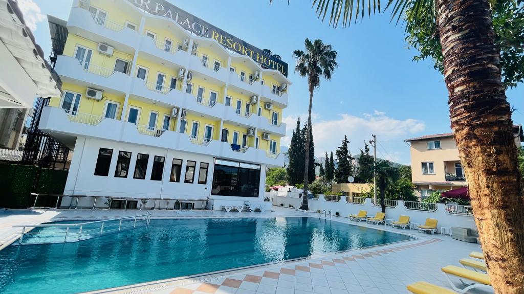 Akar Palace Resort Hotel