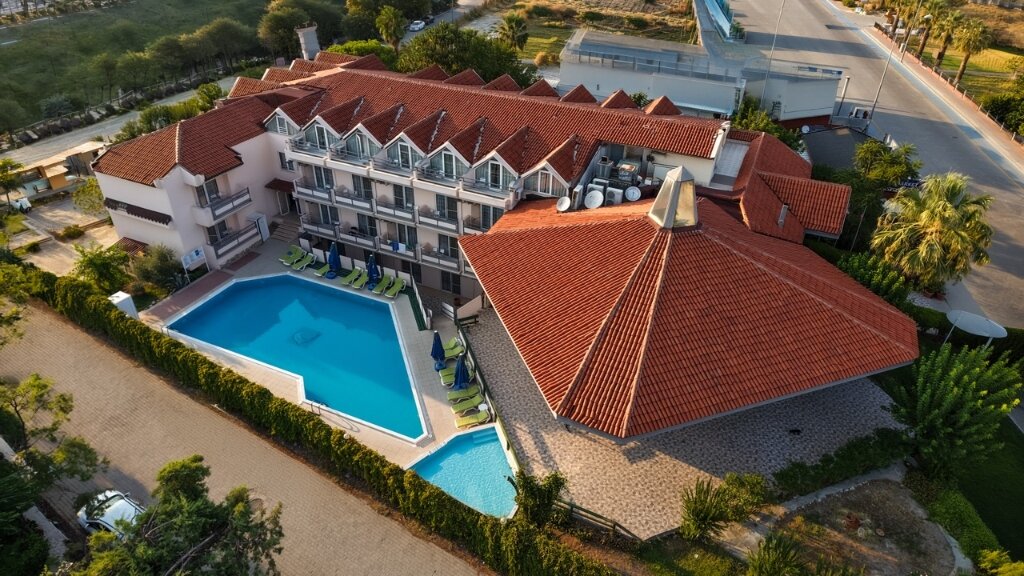 Termal Tatil Rehberi: Şifalı Sularla Yenilenin Görseli 2