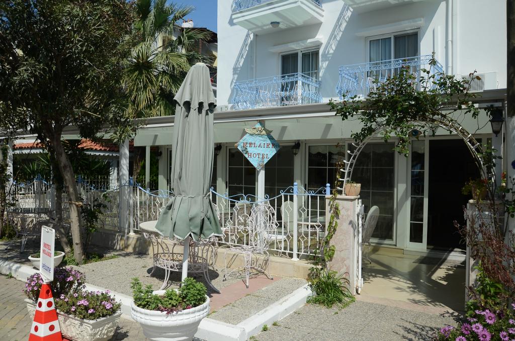 Melaike Otel Foça