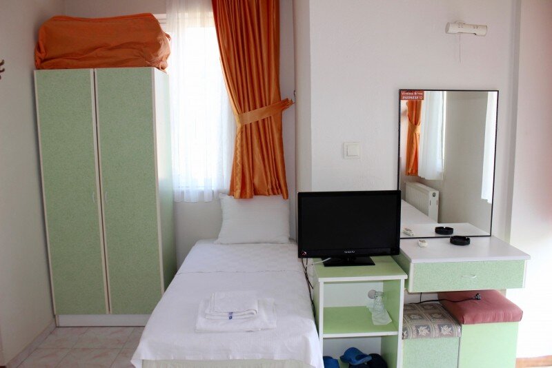 Tango Pansiyon Otel · 4