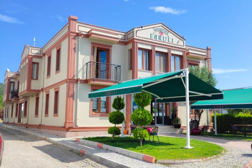 Ebruli Otel Cunda