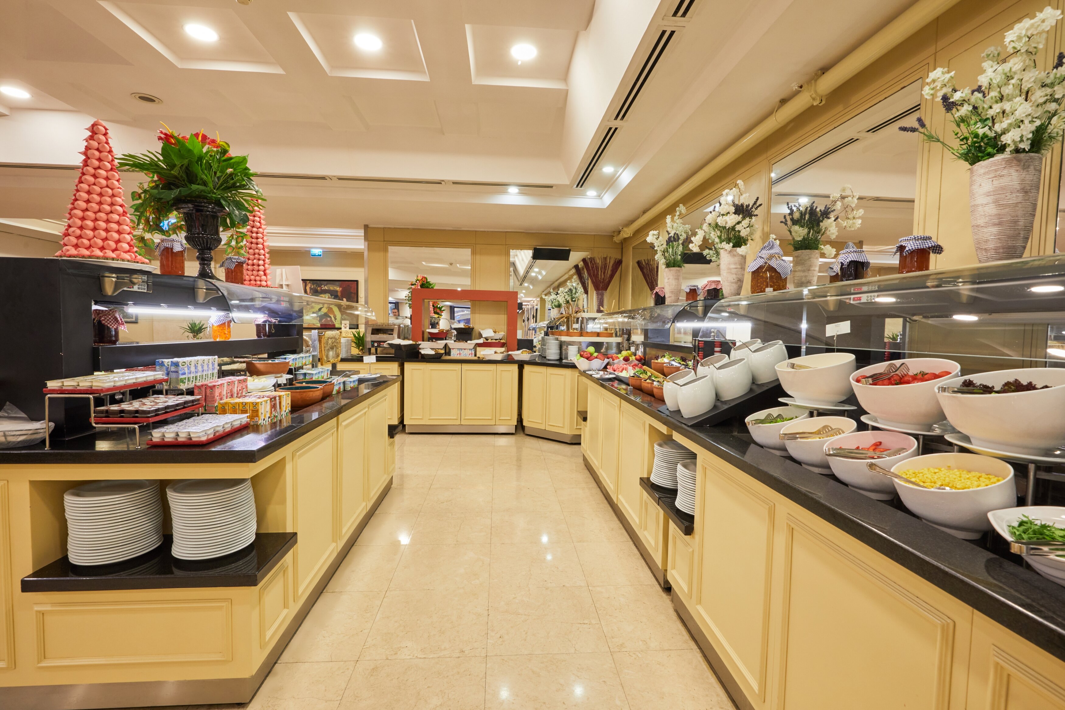 Dedeman İstanbul Hotel Rezervasyon