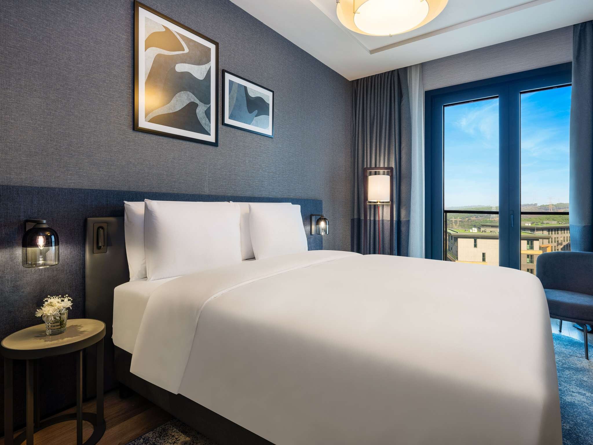 Mövenpick Living İstanbul Çamlıvadi