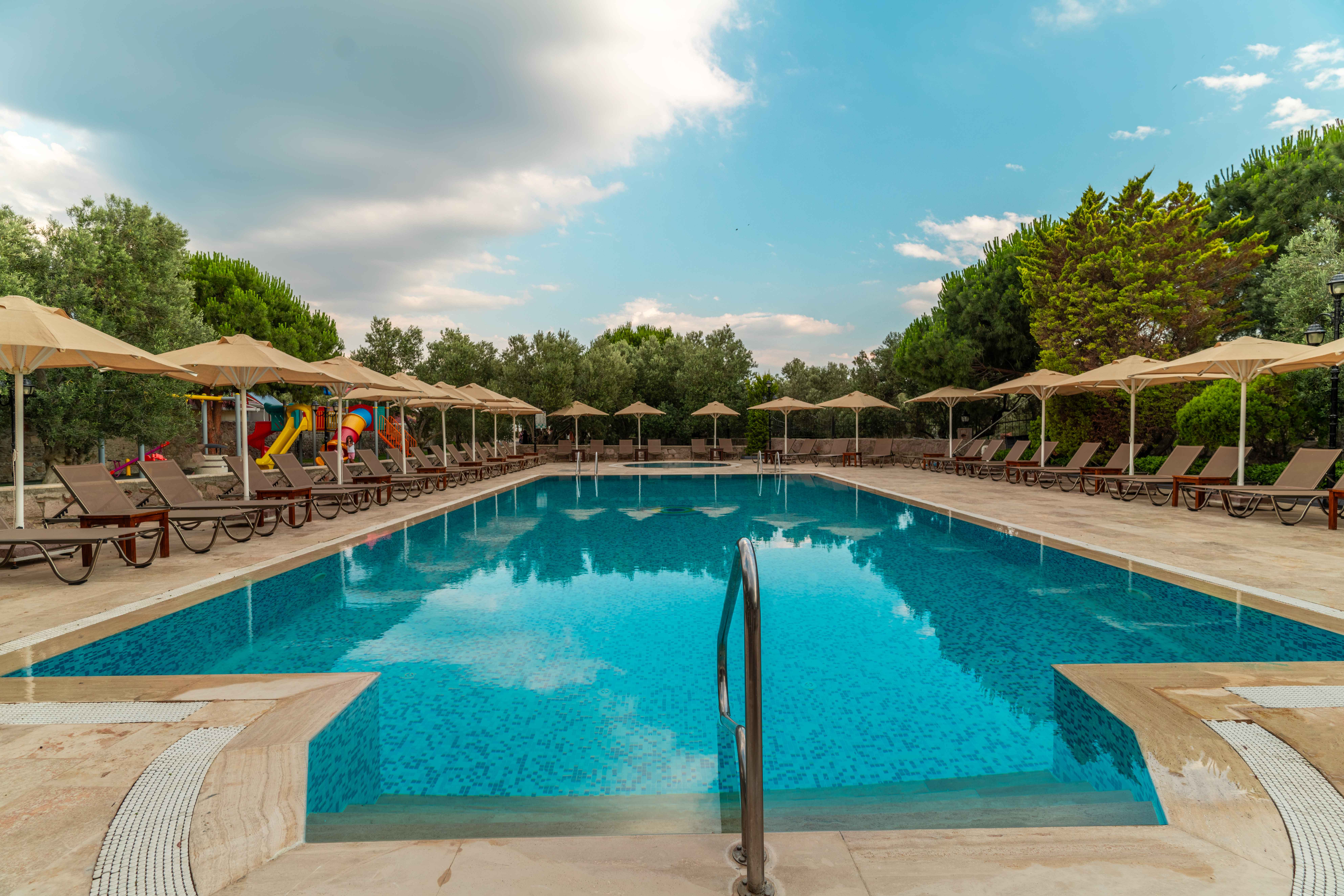Assos Park Hotel