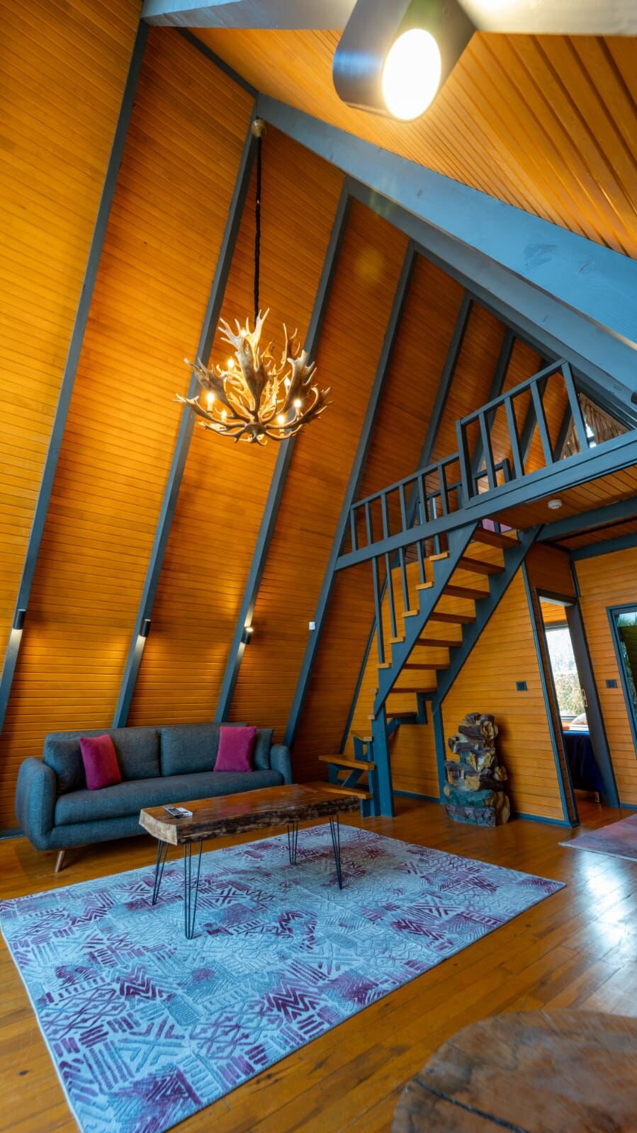 Jupiter Suit Bungalov