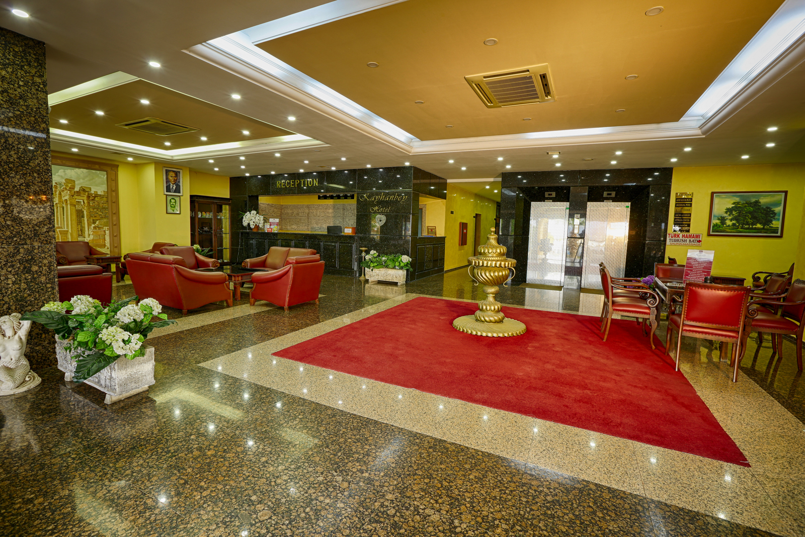 Kayhanbey Hotel