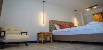 Aris Guest House · 42